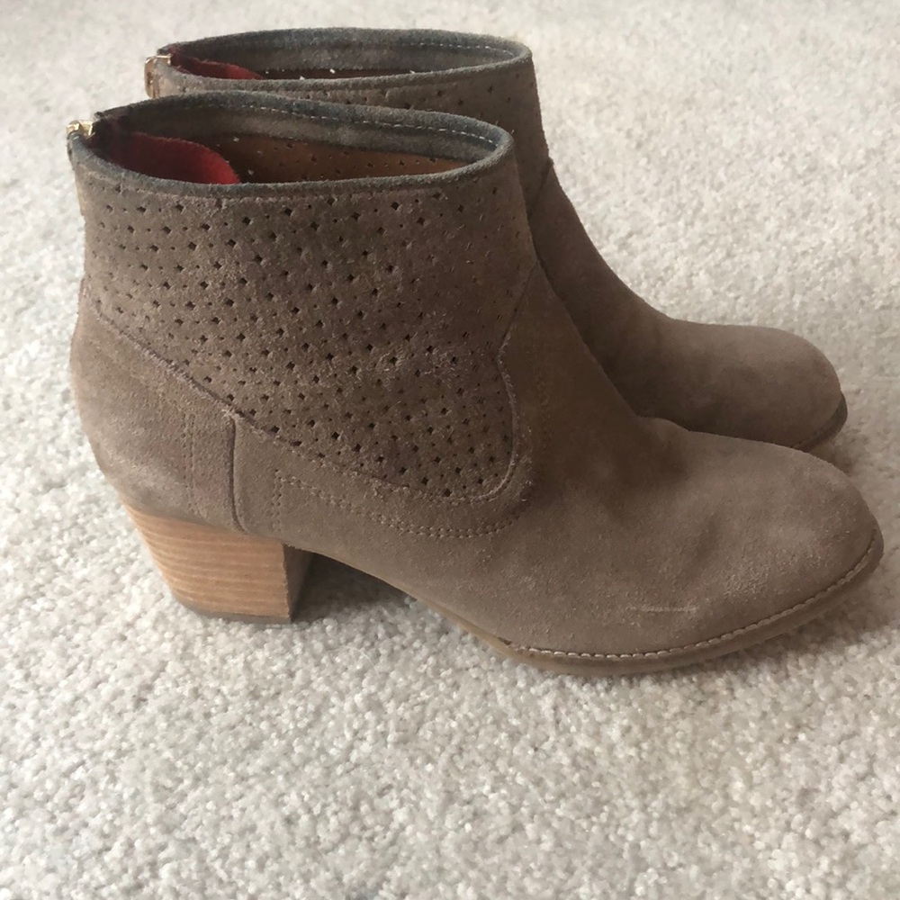 Dolce Vita perforated suede booties
